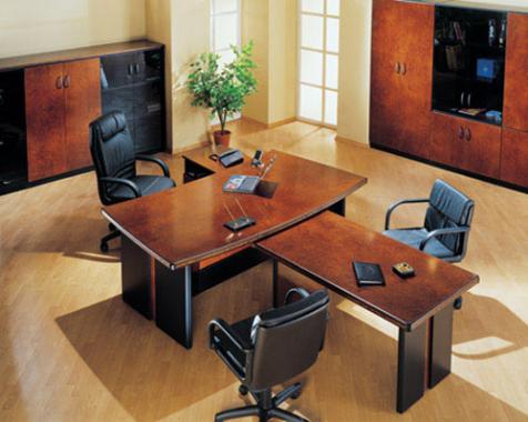 Офисный стол Delhi